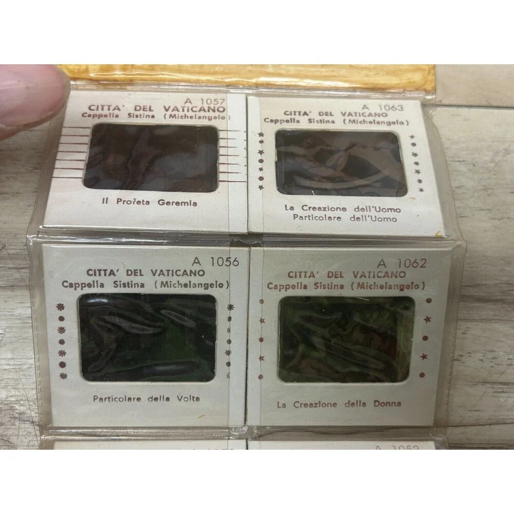 Vtg Souvenir Set Of 12 Color Slides 35mm From Vaticano Capella Sistina Paintings